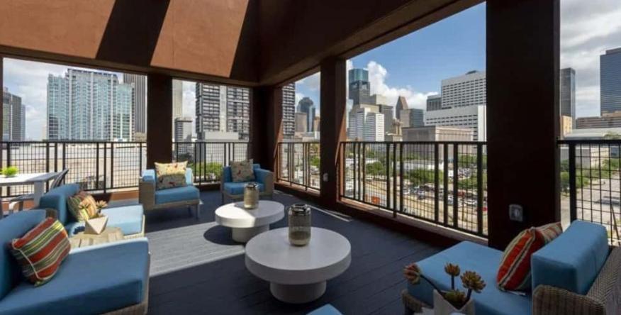 Sodo City Gem: Rooftop Skyline Pool Parking Wi-Fi 휴스턴 외부 사진